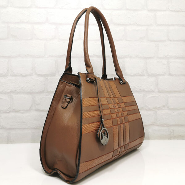 Кафява дамска чанта Мария С от Италия - EvrikaShop