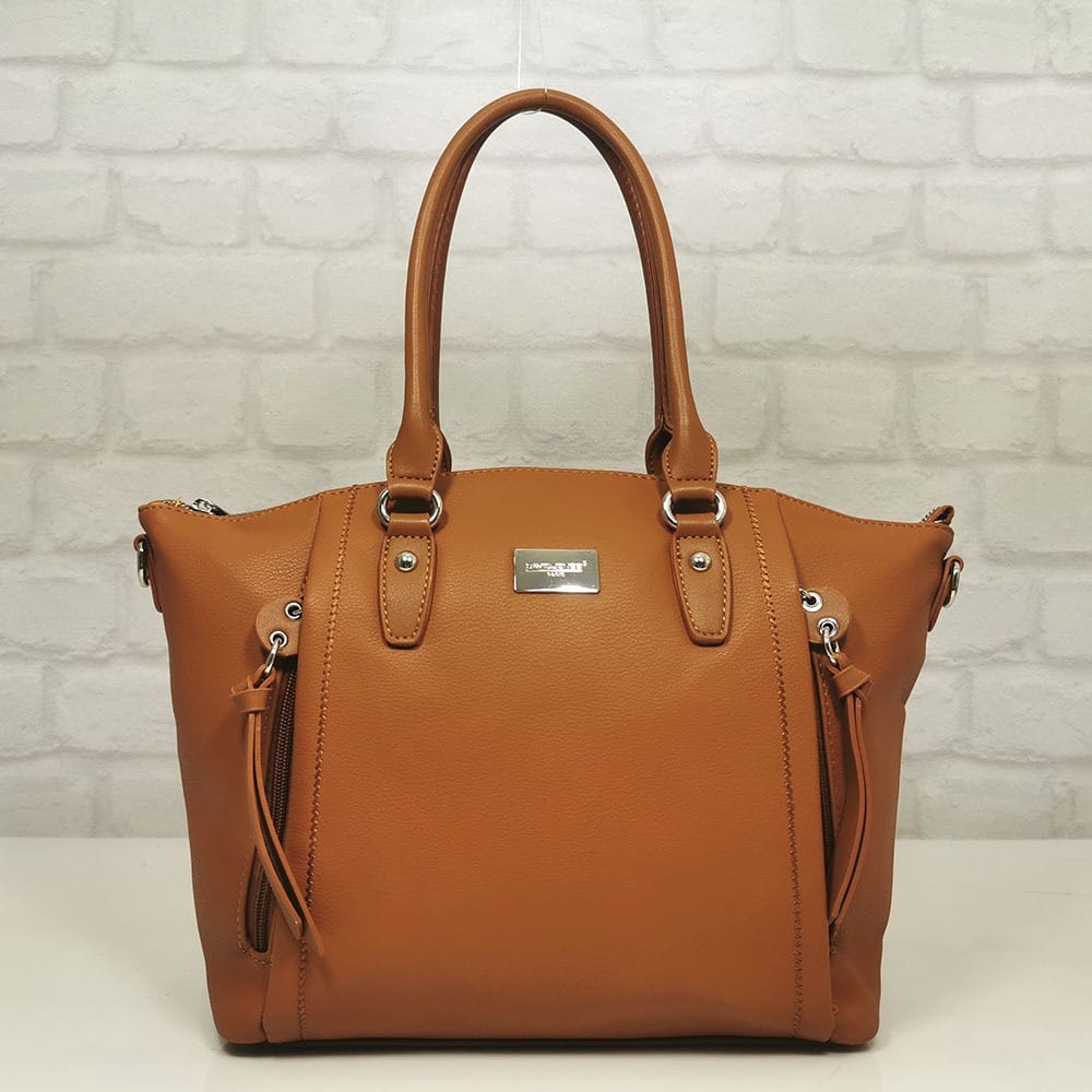 damska-chanta-David-Jones-6265-3-6 Дамска чанта David Jones цвят коняк - EvrikaShop