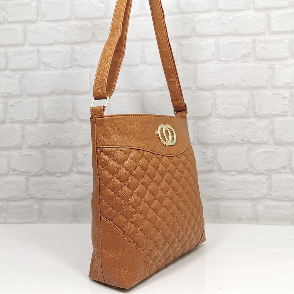 damska-chanta-64-208-7 Чанта Еврика коняк, средна по големина - EvrikaShop