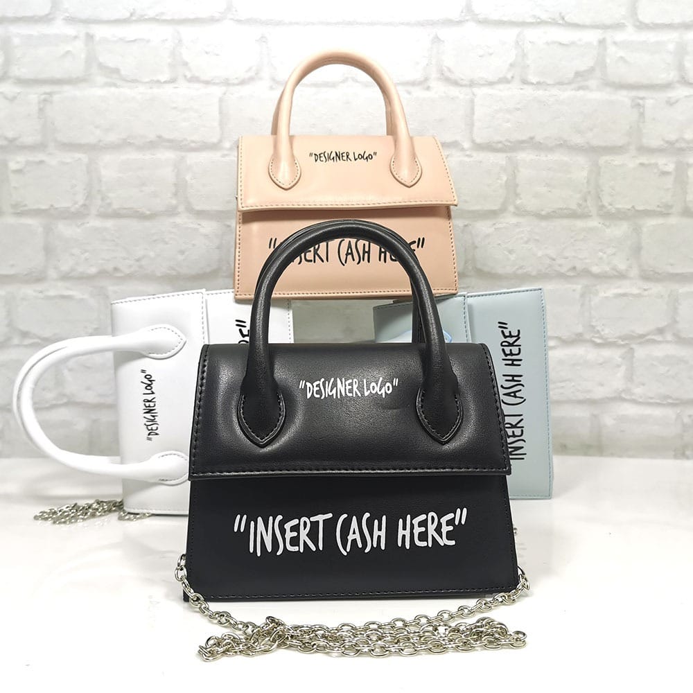 chanta-SP-malka-nadpis-1 Чанта Еврика SP малка с надпис черна - EvrikaShop