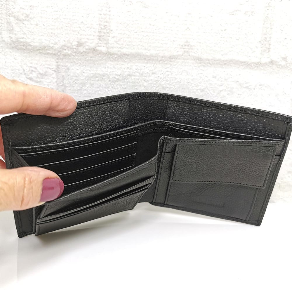 majki-portfejl-61480-2 Мъжки портфейл естествена кожа черен хоризонтален