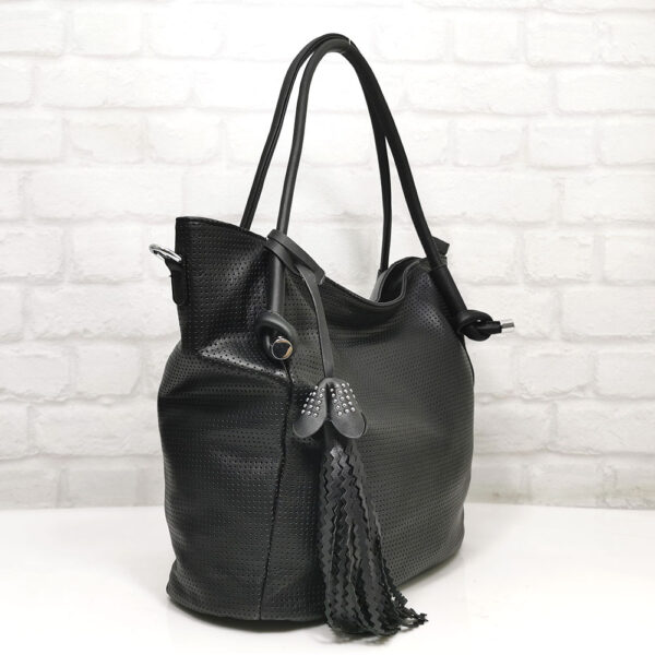 Голяма дамска чанта Мария С черна от Италия - EvrikaShop