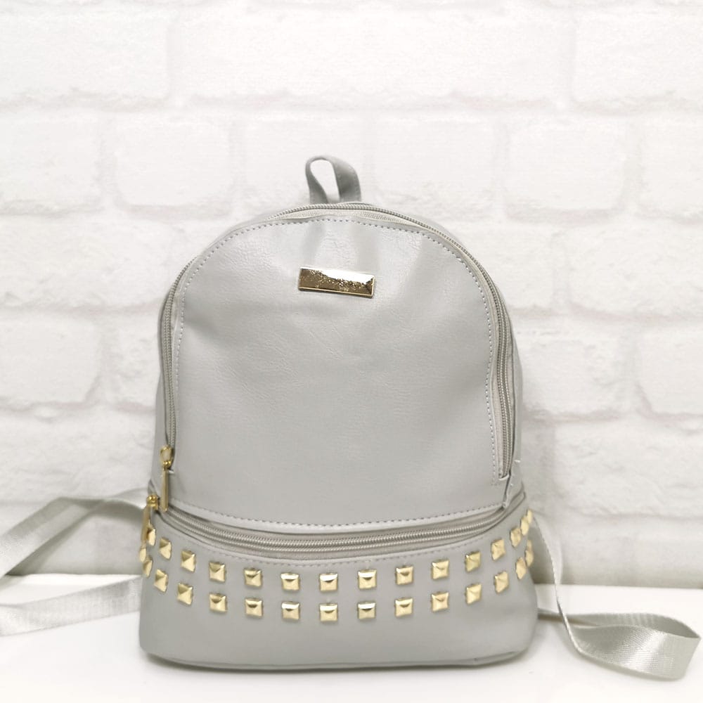 damska-ranica-64-0032-15 Дамска раница Еврика сива със златисти капси - EvrikaShop