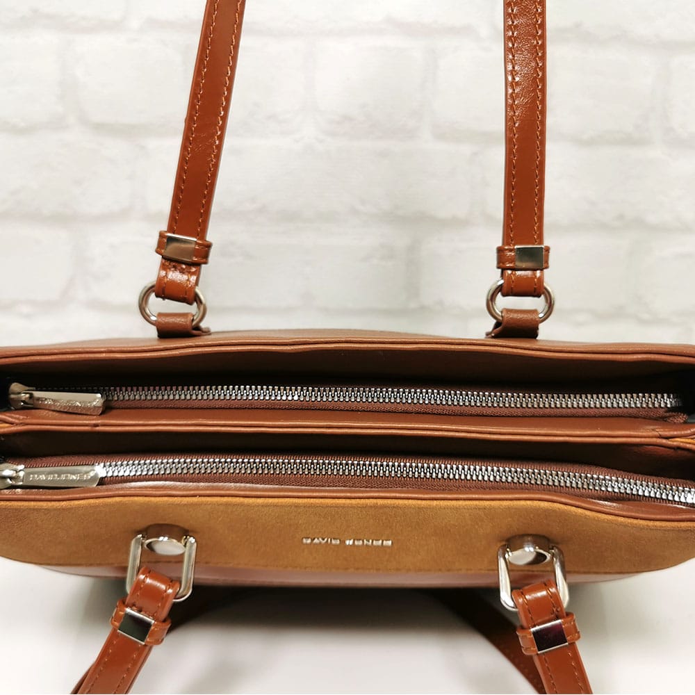 chanta-david-jones-6817-3-18