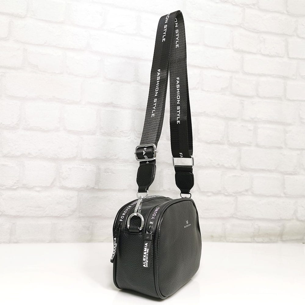 chanta-8831-3 Чанта 8831Н черна с бели надписи, малка