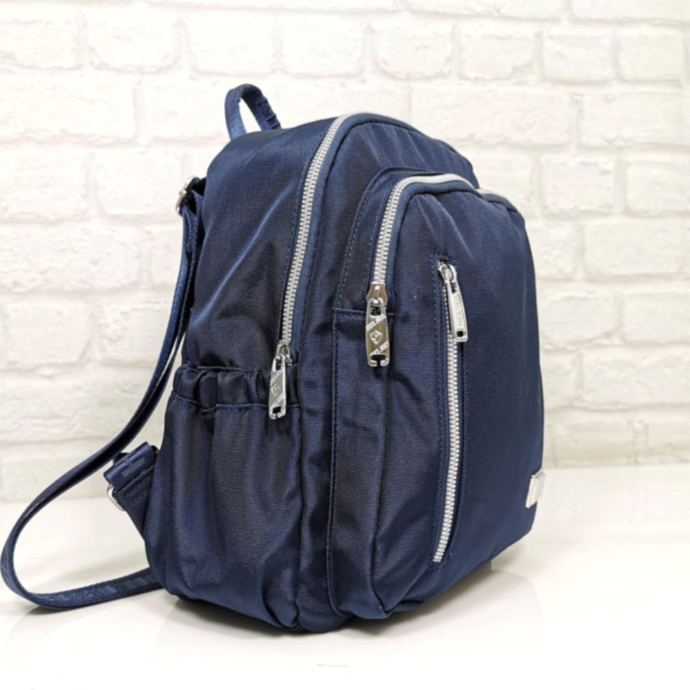chanta-6227-1