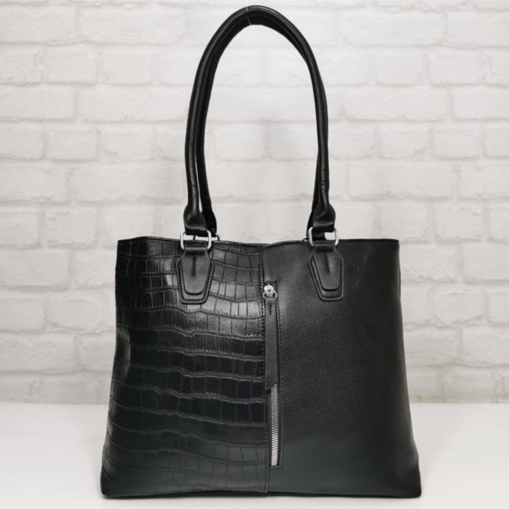 chanta-1323219N Чанта 1323219Н черна, средно голяма