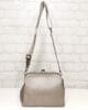 Чанта 1076СБ сиво-бежова, лъскава, малка