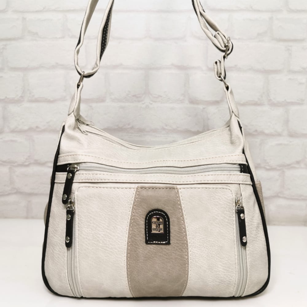 chanta-56274EBJ