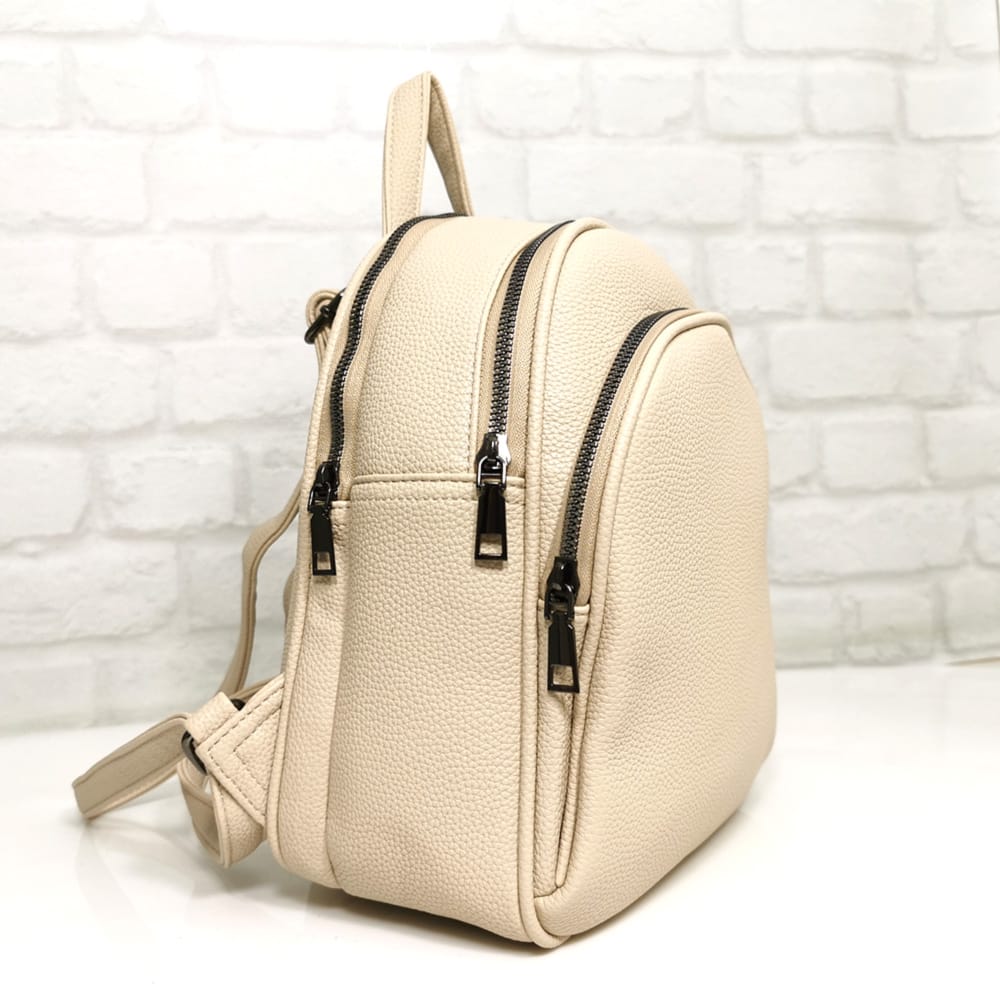 ranica-1078-1 Раница 1078BE светло бежова с три прегради