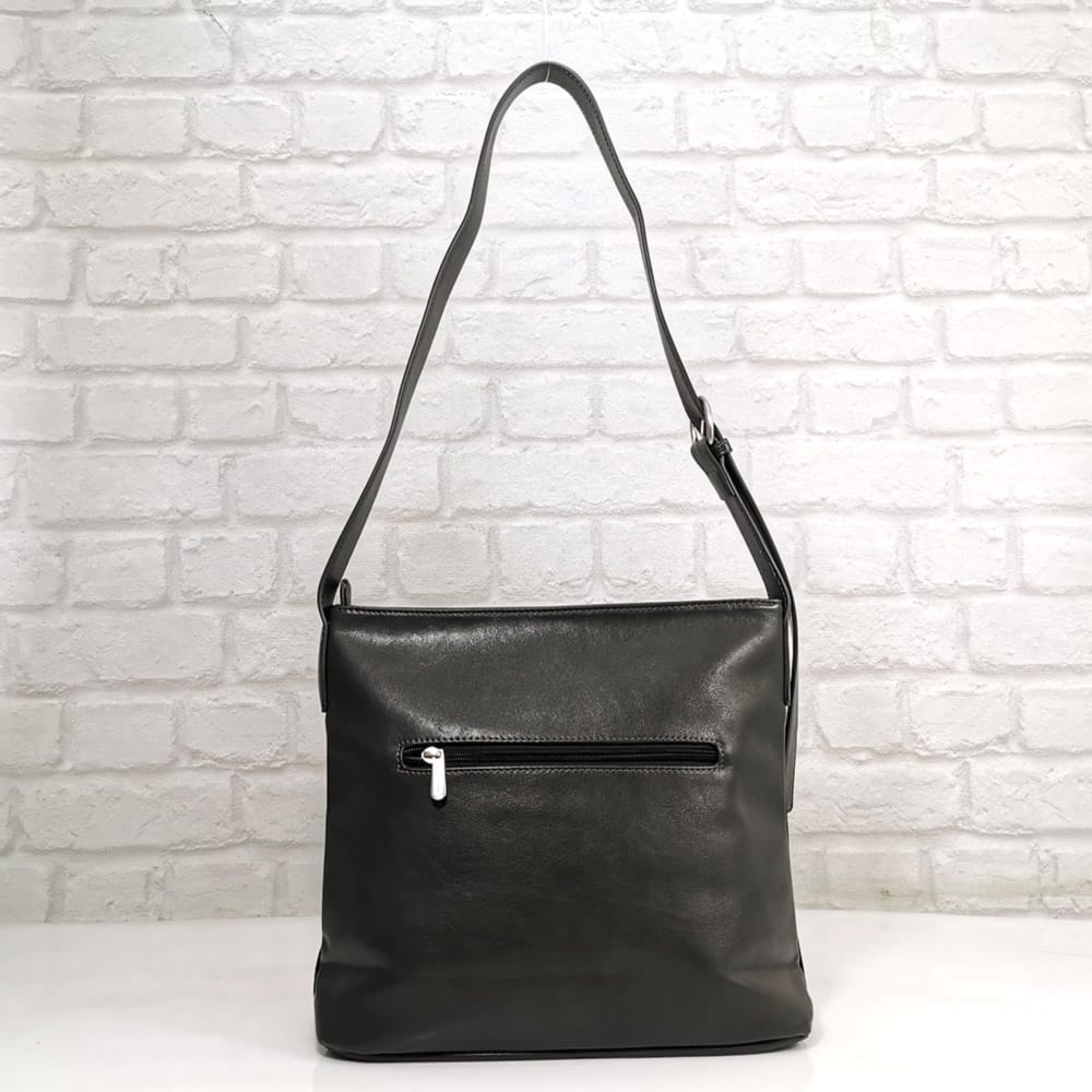 chanta-David Jones-7731-15