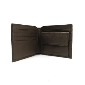Мъжки кафяв кожен портфейл 1570TK- вътрешно разпределение с отделения за карти и монети