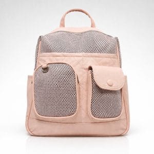 дамска раница анфас – розова дамска раница с предни джобове и мрежест дизайн